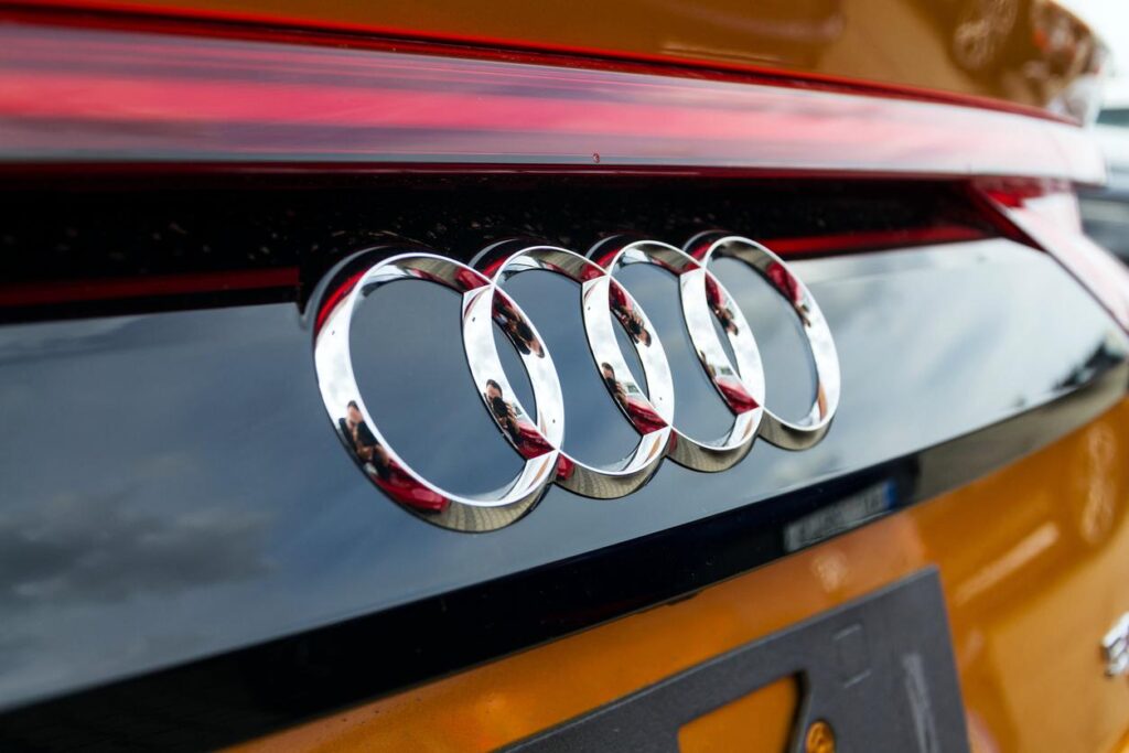 Audi transmission repair cost